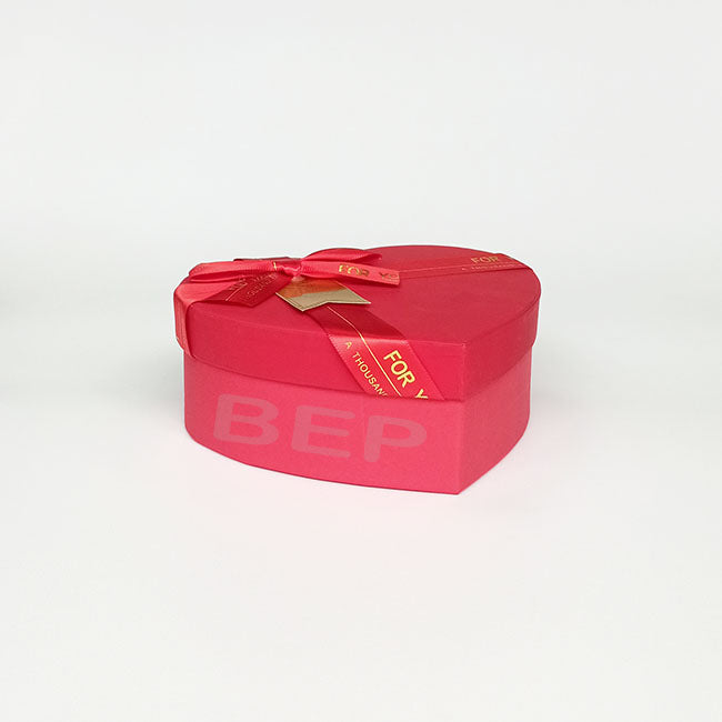 Custom Heart-Shaped Paper Boxes for Romantic &amp; Premium Gifting